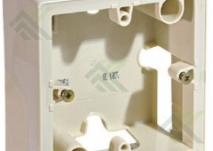 Коробка LEGRAND Valena беж. 1м.