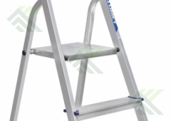 Стремянка 3-х ступенчатая алюминиевая