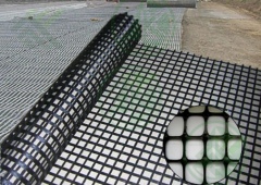 Сетка ПВХ  для дорожек ЗР-15 (рулон 1.0х10м) Чёрная