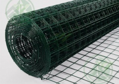 Сетка сварная  50х50х2,4 мм(1,8мм) (2,0х15м) с ПВХ покрытием(зеленая)